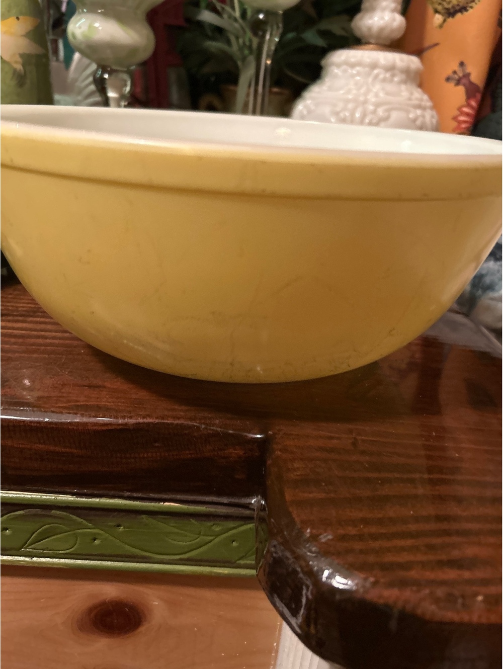 Vintage Pyrex Yellow Mixing Bowl 4 Quart